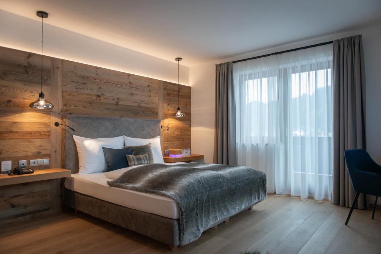 Alpines Gourmet Hotel Montanara Flachau Exterior photo